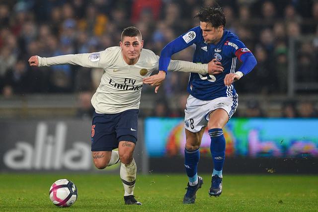 输给米兰后拉齐奥对主裁判不判罚点球不满，决定新闻沉默