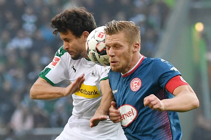 米体：莫拉塔妻子被发现已不再佩戴婚戒，二人感情陷入危机