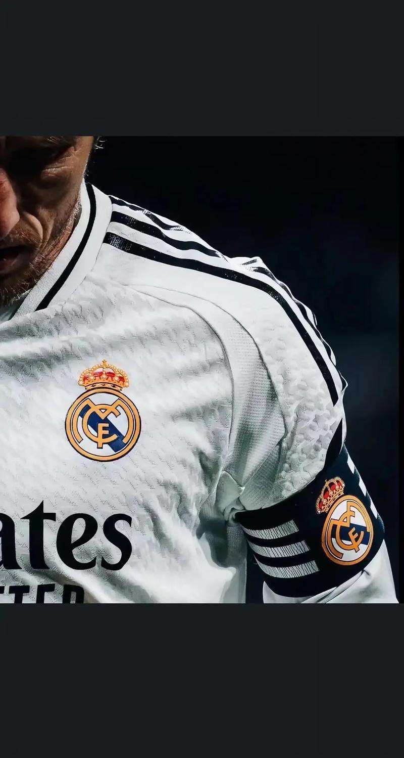 意甲俱乐部球衣胸前广告赞助费TOP10：米兰双雄3000万并列第1