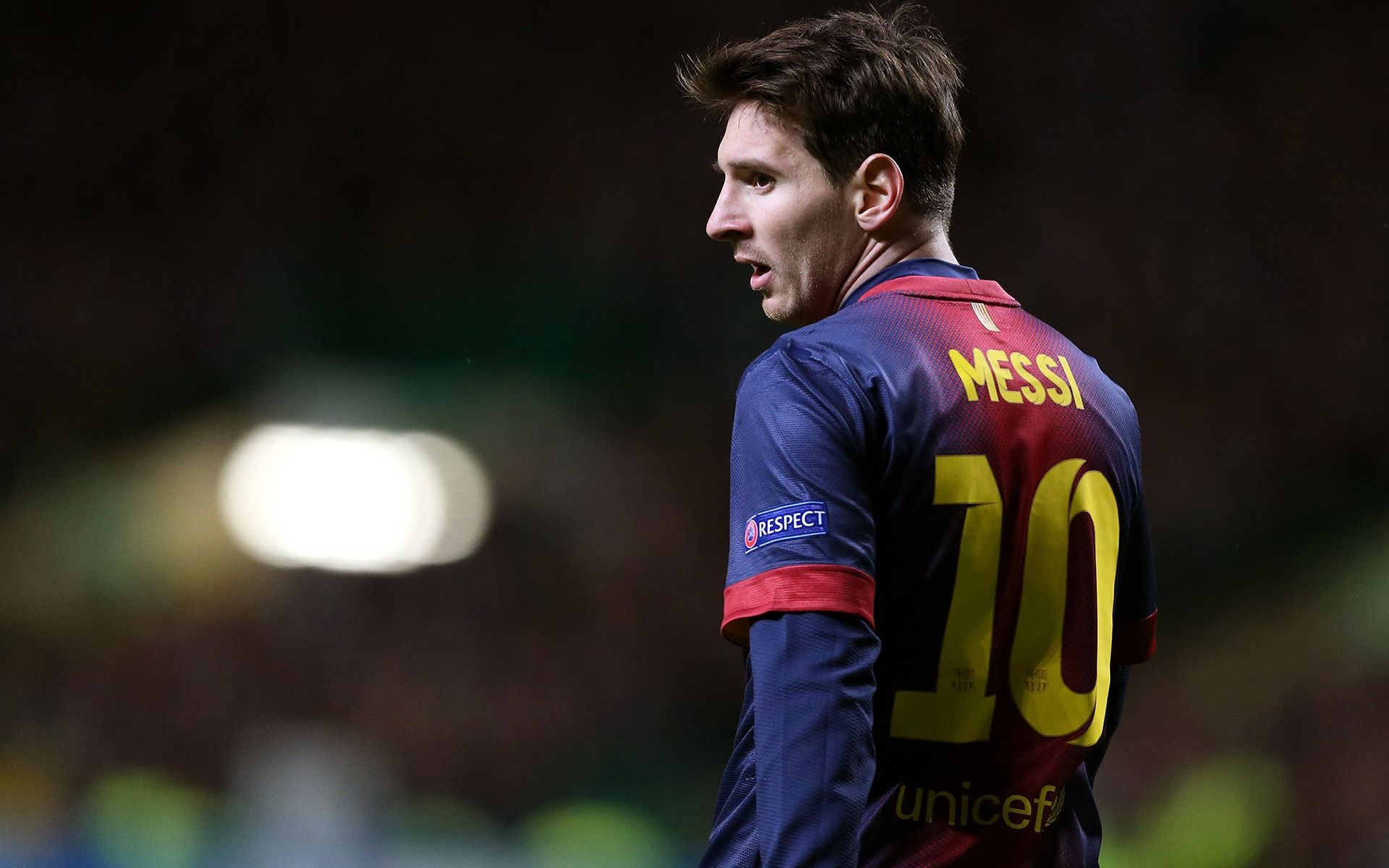 巴恩斯对战曼城全场数据：2粒进球，18次传球16次成功